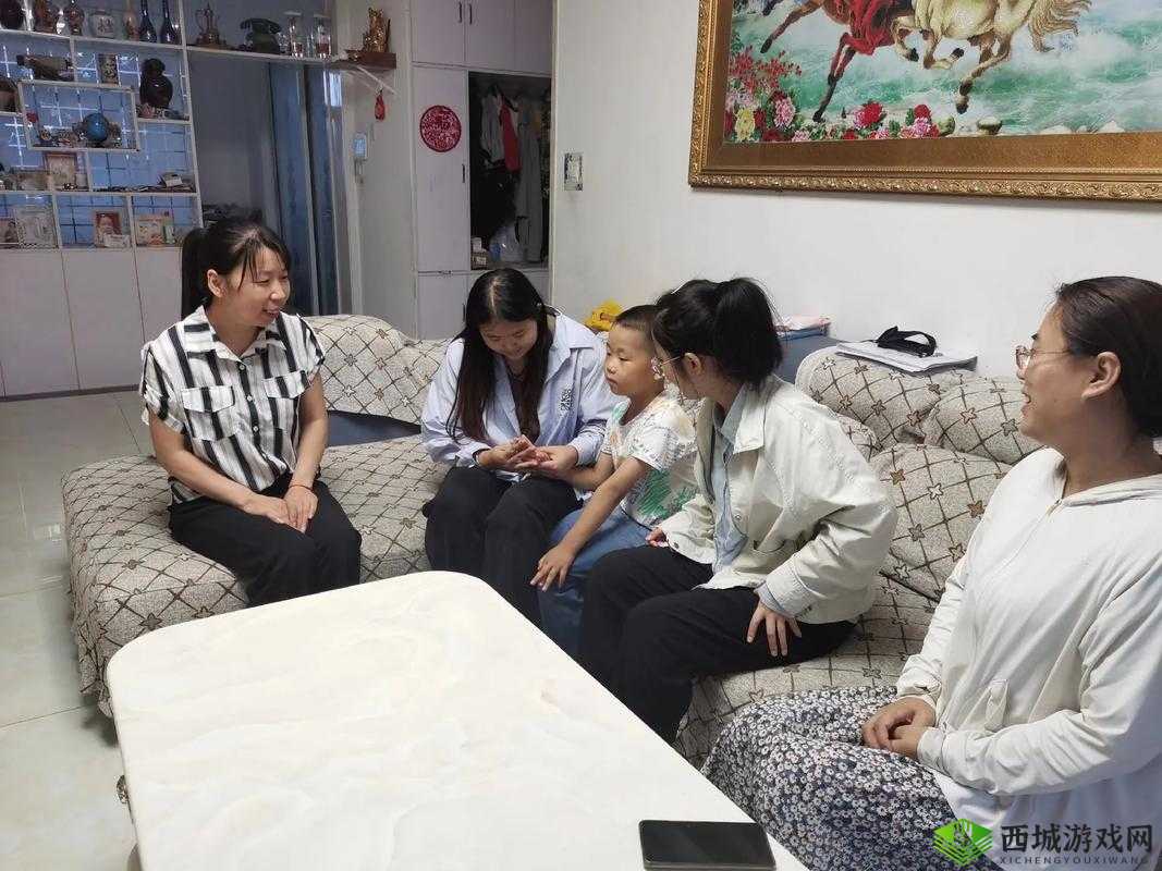 班主任家访天美传媒:深入了解学生成长环境