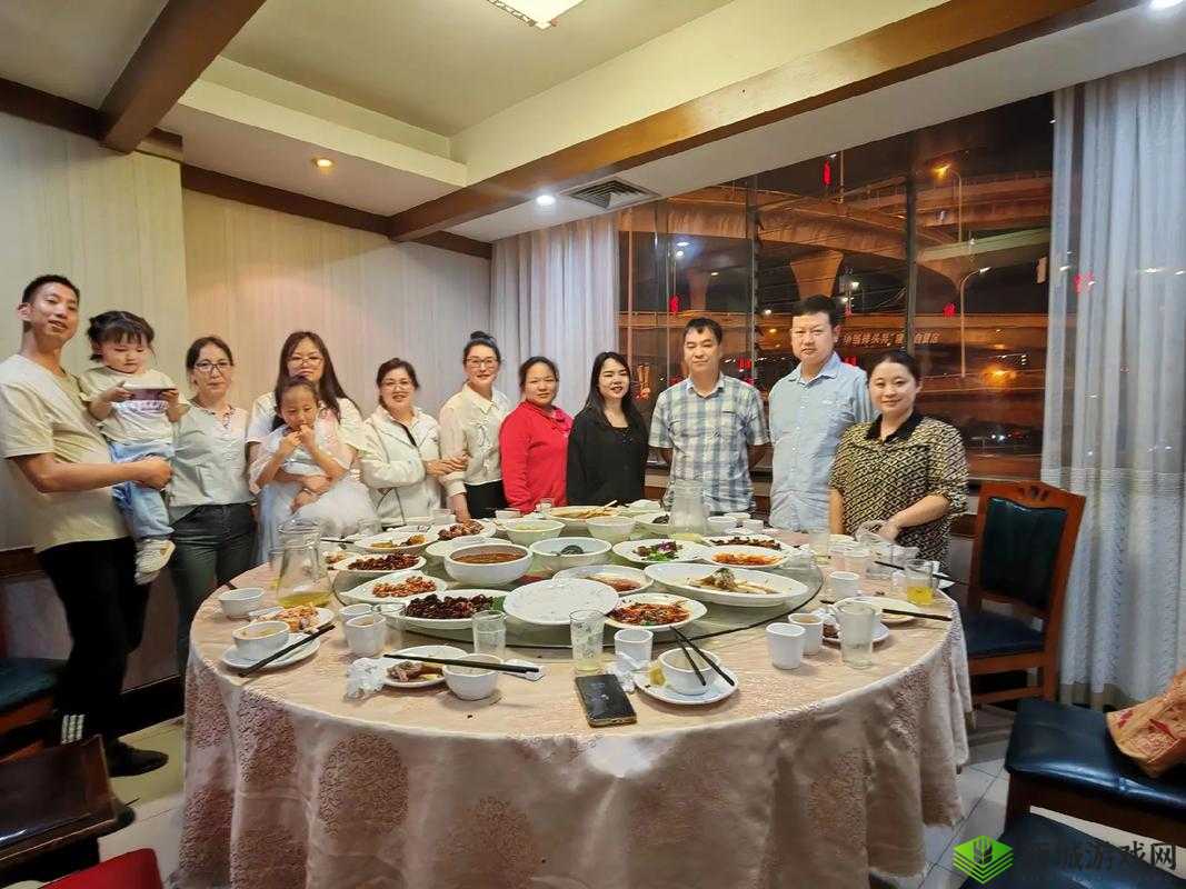 大团圆亲情会高明王芳洁:温馨相聚时刻